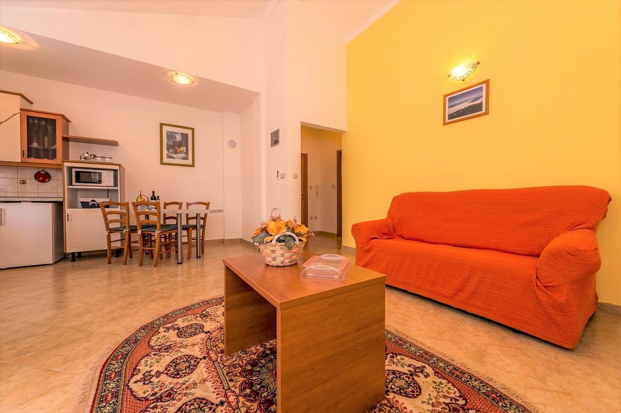 Villa Valtrazza Tar-Vabriga Habitación foto