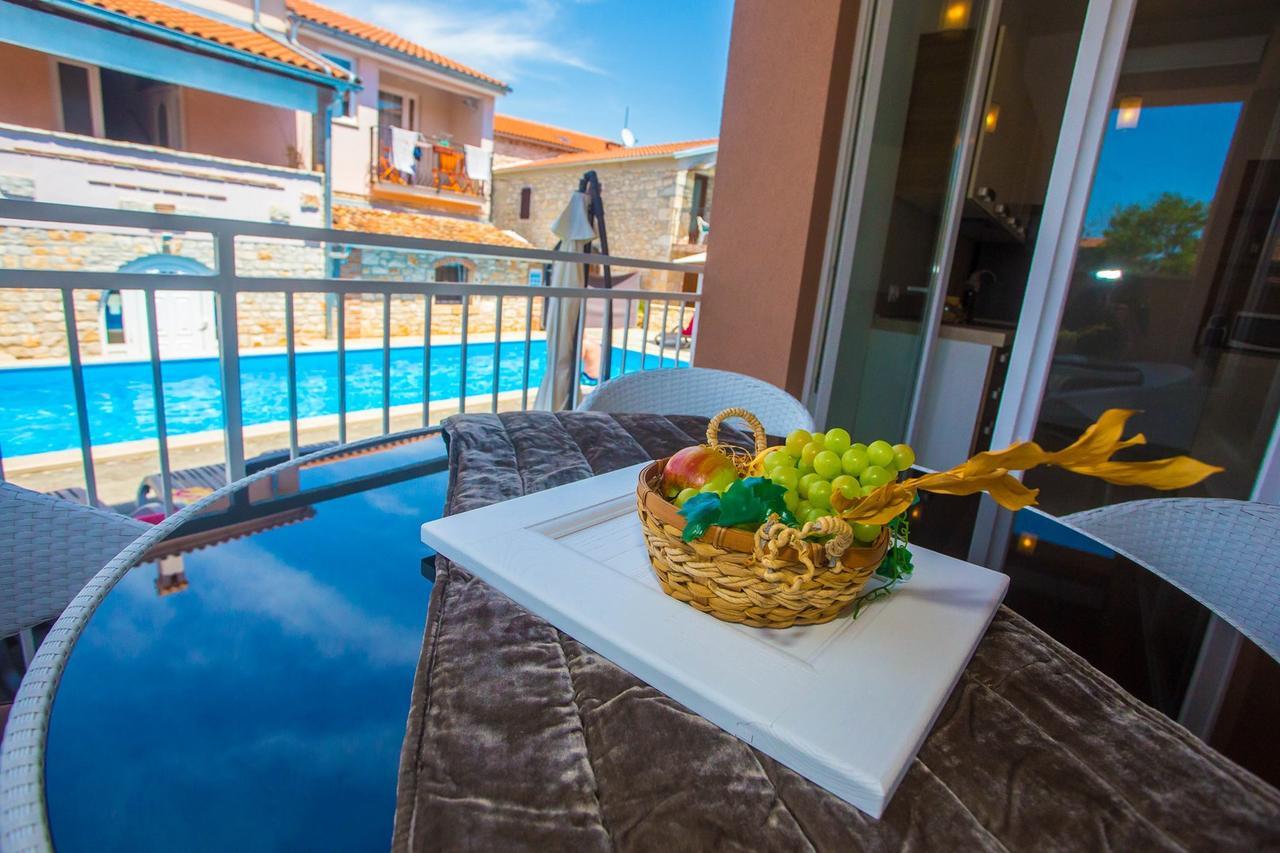 Villa Valtrazza Tar-Vabriga Exterior foto