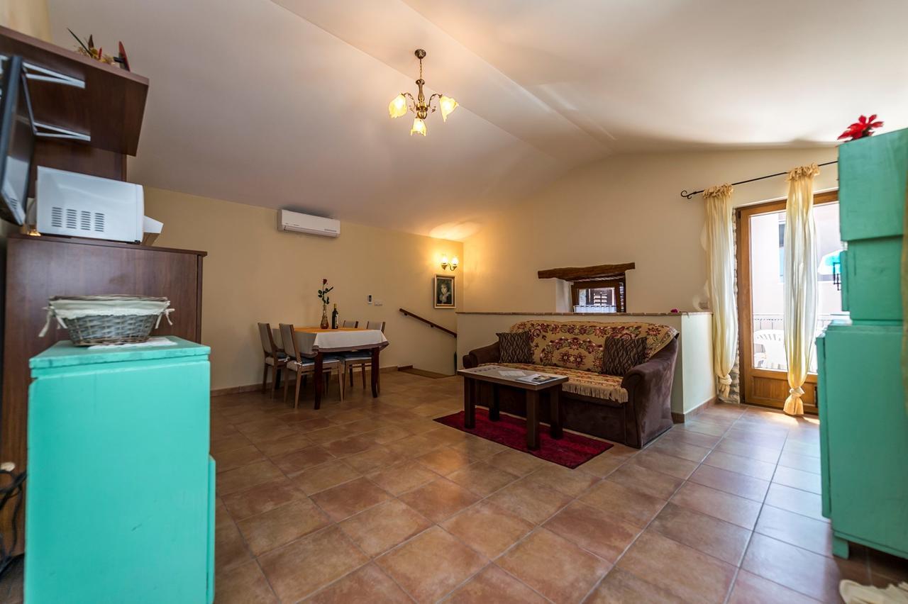 Villa Valtrazza Tar-Vabriga Exterior foto